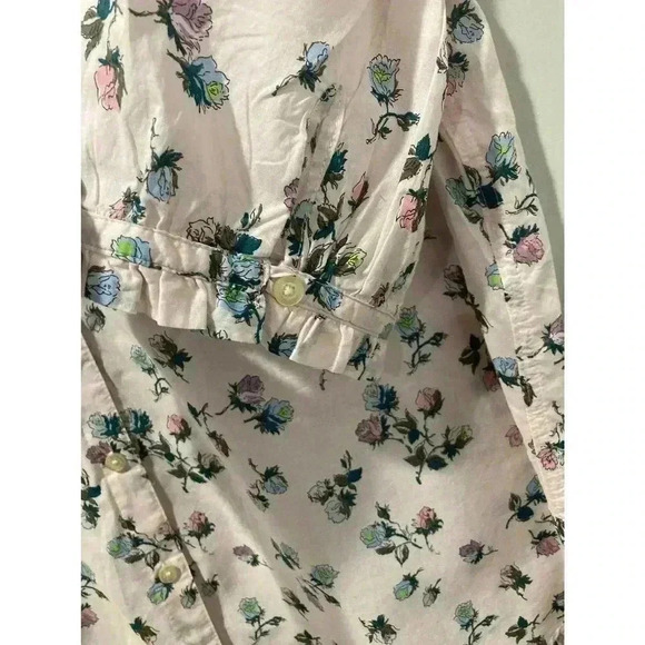 Lee short sleeve floral pink top with ruffled neck size Large - Picture 8 of 11